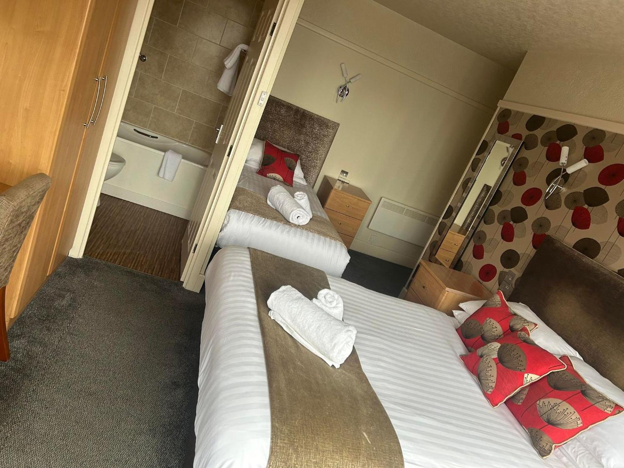 Hotel The Savoy à Skegness Extérieur photo