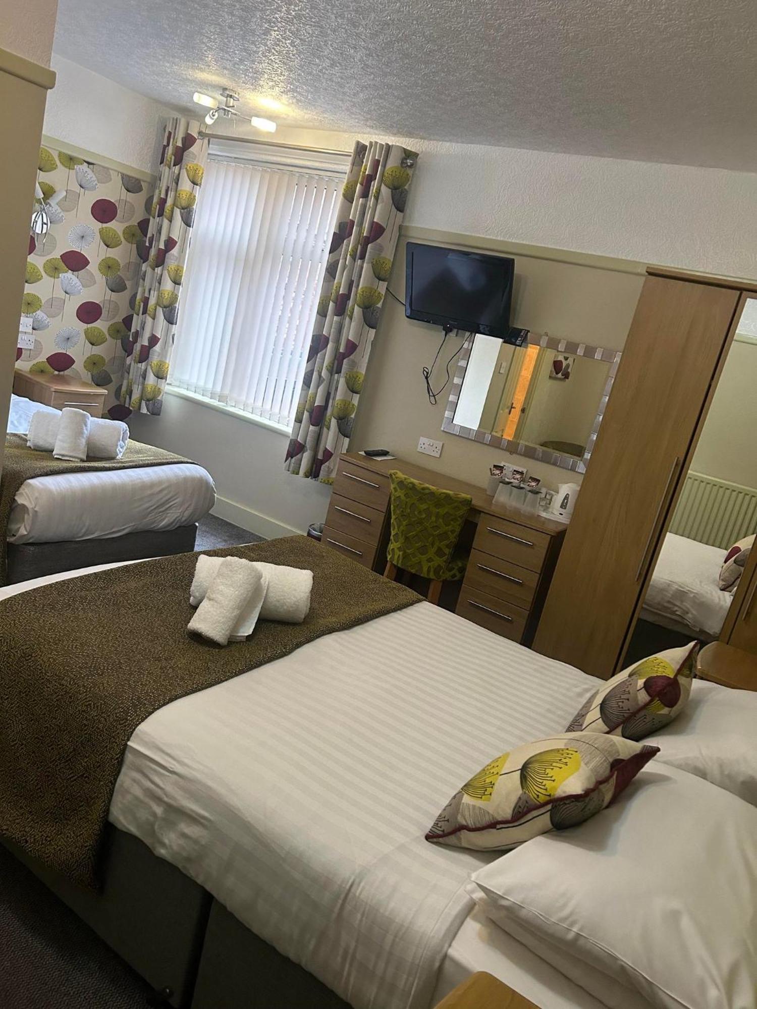 Hotel The Savoy à Skegness Extérieur photo